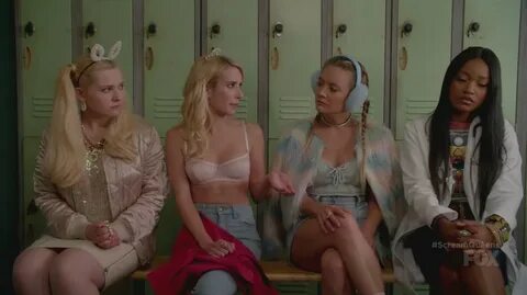 Adoring Billie Lourd 