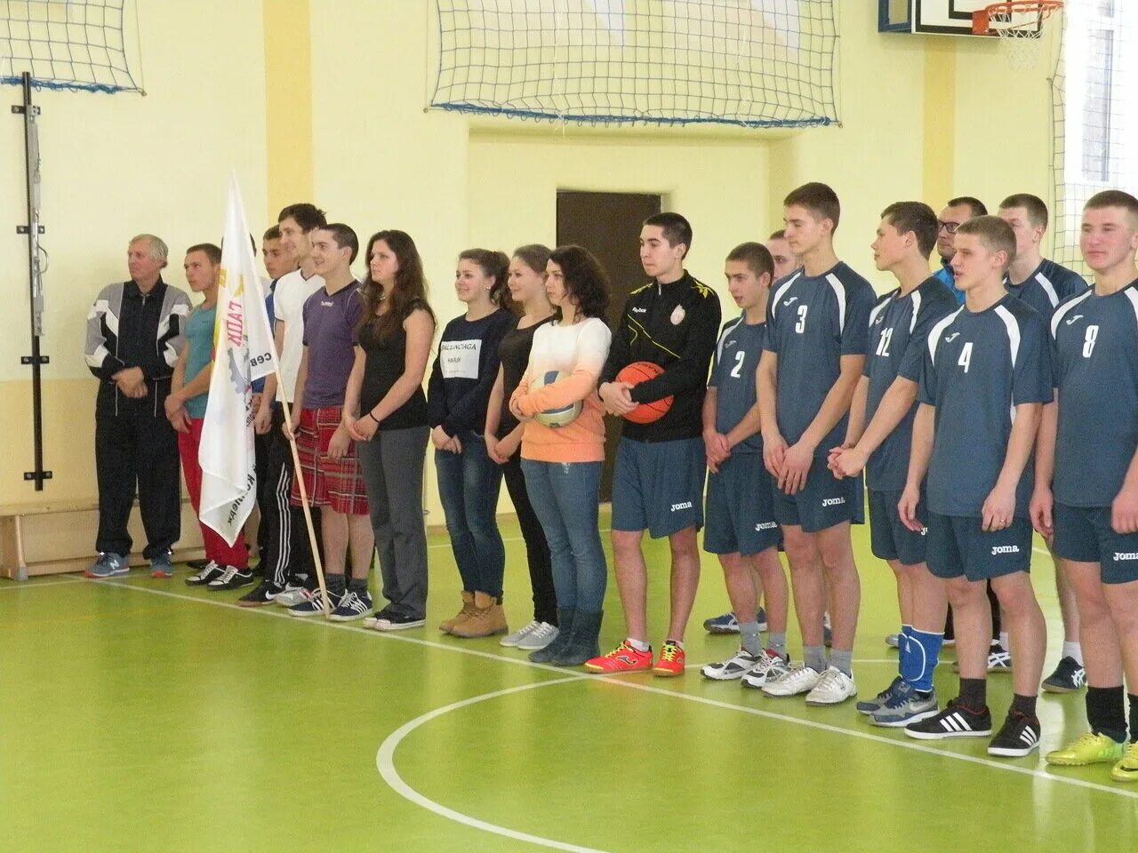 Педагогический колледж ГАПК Горно Алтайск. Горно-Алтайский педагогический колледж футбол. ГАПК Гусев тренажёрный зал. Директор ГАПК Горно Алтайск. Горно алтайский педагогический колледж