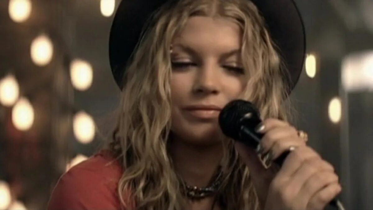 Girls dont. Big girls don’t Cry Ферги. Fergie Cry. Fergie - big girls don't Cry (personal). Fergie big girls don't Cry год.