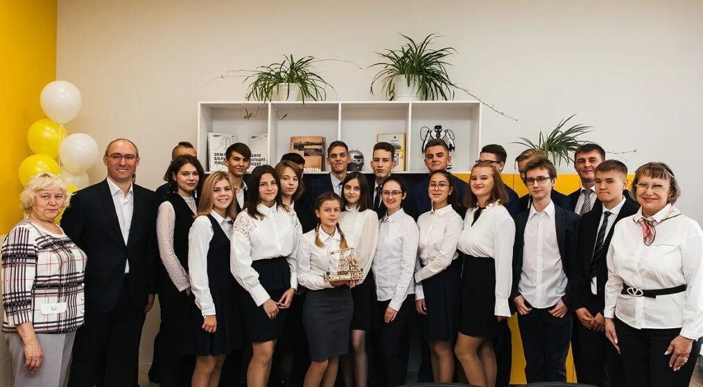 роснефть класс. сцукс роснефть. роснефть 2022. роснефть. роснефть лица компании.