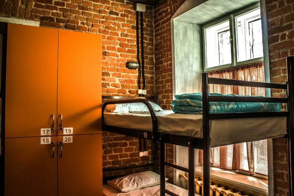 Мельничная 24 тюмень. Отель в стиле лофт. Авалон хостел питер. Часы хостел. Фрунзе, 5/2 карта.