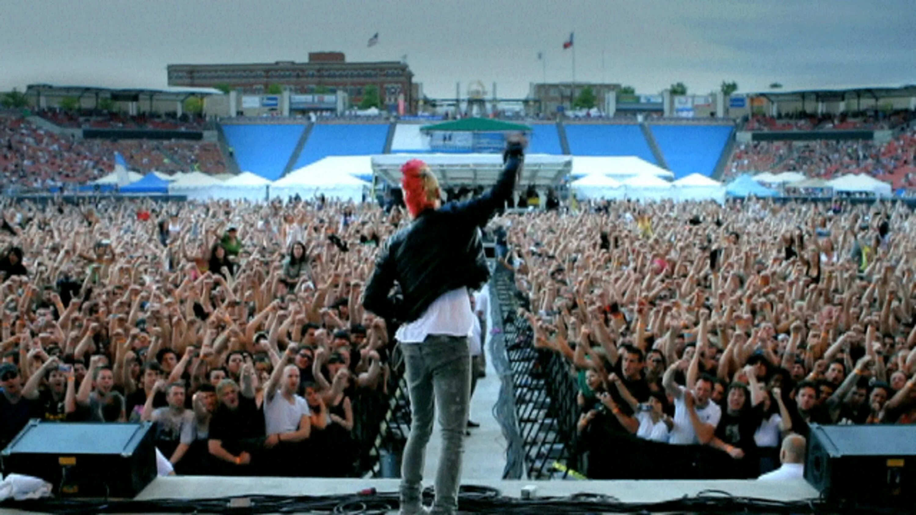 30 seconds to mars edge of the. 30 seconds to mars hurricane. 30 seconds to mars attack. thirty seconds to mars closer to the edge single itunes. up the air thirty seconds to mars перевод.