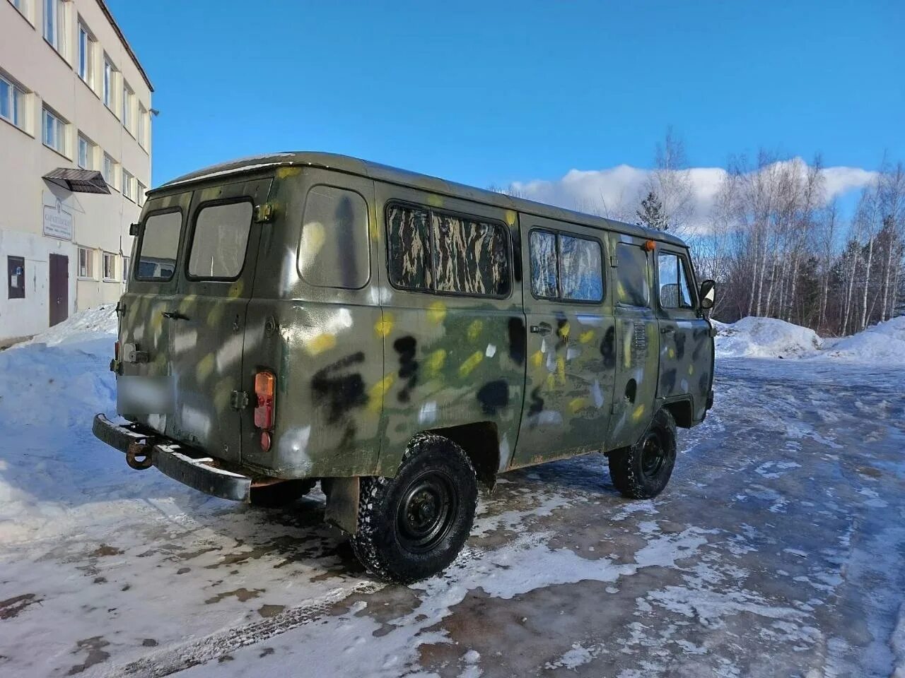 Уаз буханка удмуртии. Уаз 1976 буханка. Уаз 452 буханка. Розовая буханка. Уаз 452 буханка санитарный.