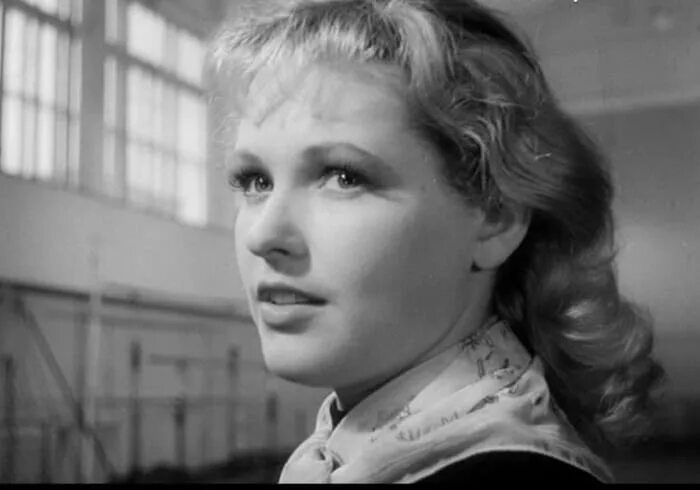 Фильм "Дело "пёстрых"" 1958: актеры, время выхода и описание на Первом канале / 