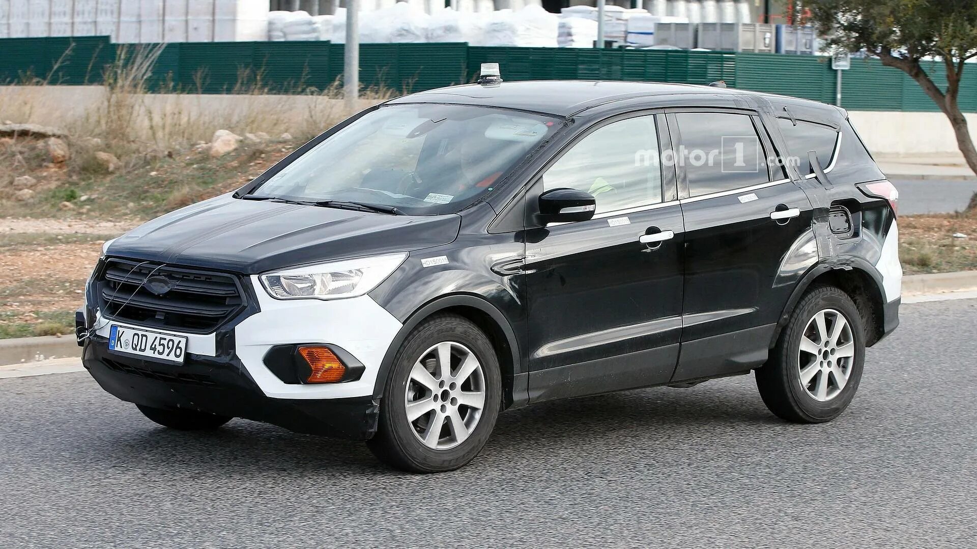 Форд куга 2.5 200. Ford Kuga 2020. Форд Куга 3 поколения. Форд Куга 2023. Форд Эскейп 2020.