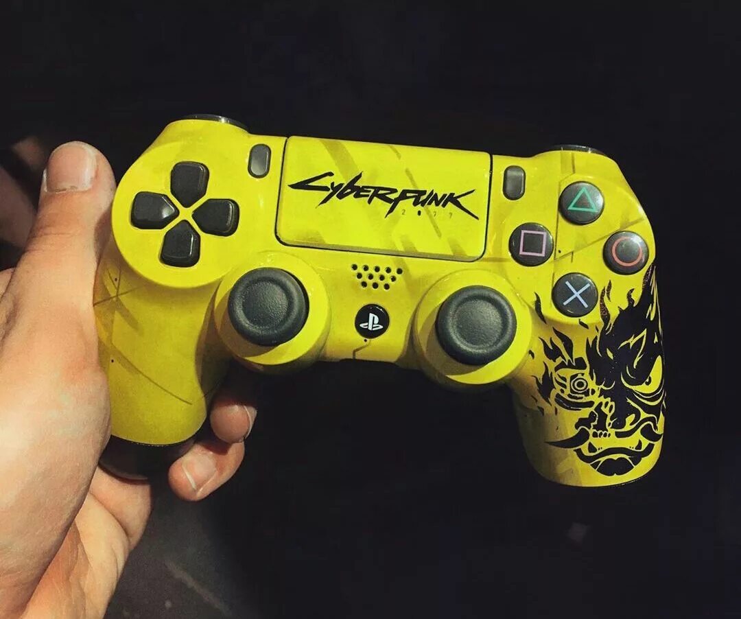 Геймпад Xbox Cyberpunk 2077. Джойстик ps4 Cyberpunk 2077. Геймпад Xbox one Cyberpunk 2077. Sony PLAYSTATION Dualshock 4, Cyberpunk, джойстик. Включи желтый джойстик игры