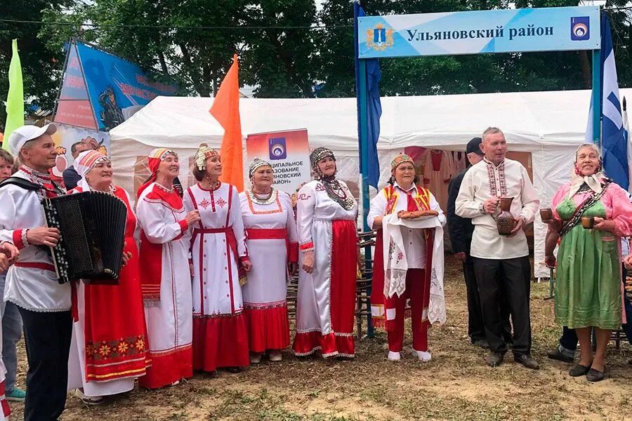 чувашия границы. провожающие люди на вокзале. беженцы в чувашии. приезжающие в чувашию. приезжающие в чувашию.