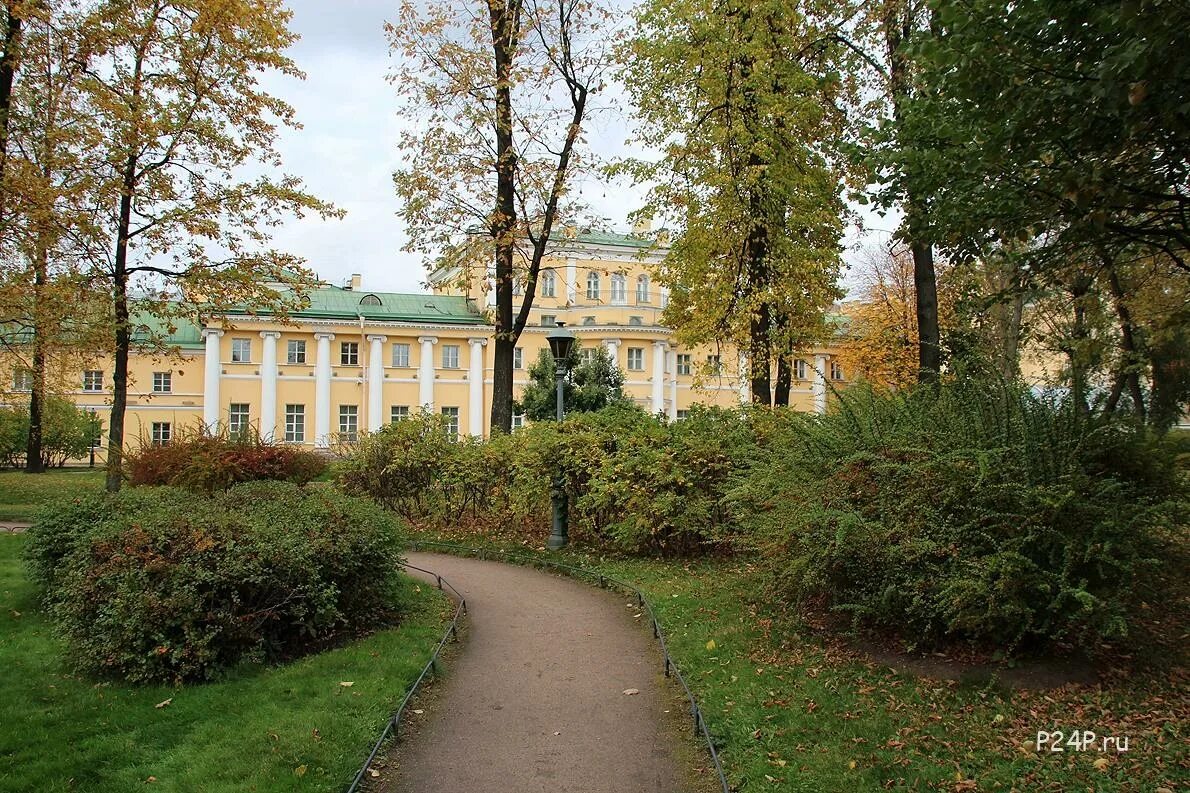 Усадьба г державина. Музей-усадьба Державина. Польский сад усадьбы Державина. Парк Державина Санкт-Петербург. Усадьба Державина СПБ.