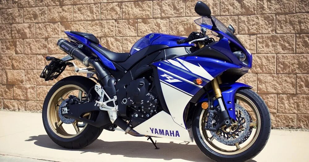 Форум р 1. Yamaha yzf r1 2011. Yamaha yzf-r1 2007. Yamaha yzf r8. Yamaha yzf-r1 2022.