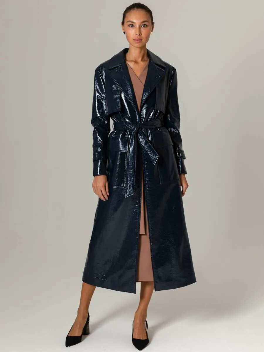 Burberry тренч лакированный. Красный лакированный тренч burberry. Лаковый тренч. Trench coat женский кожаный. Лакированный тренч.