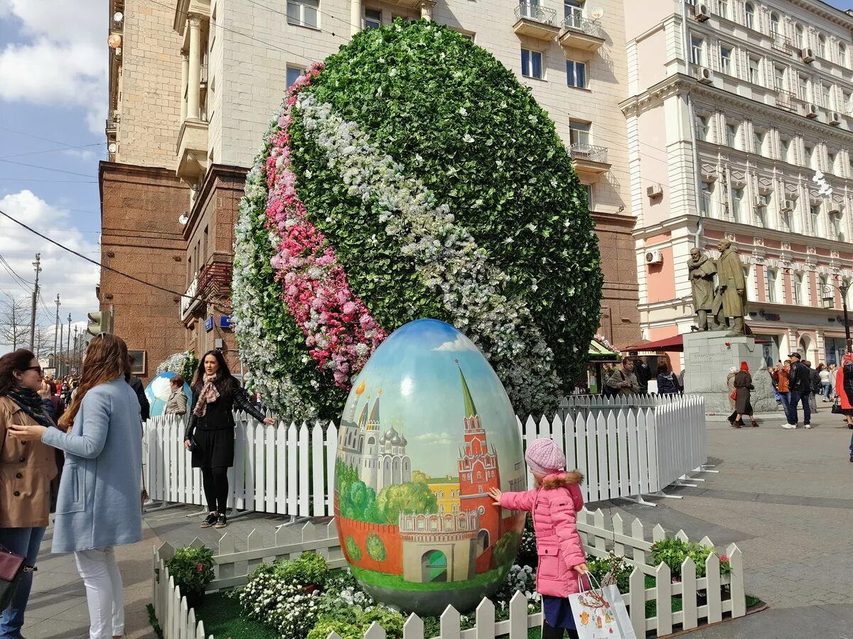 пасха в москве будет. пасха в москве будет. пасха в москве будет. украшение красной площади на пасху. пасха в москве будет.