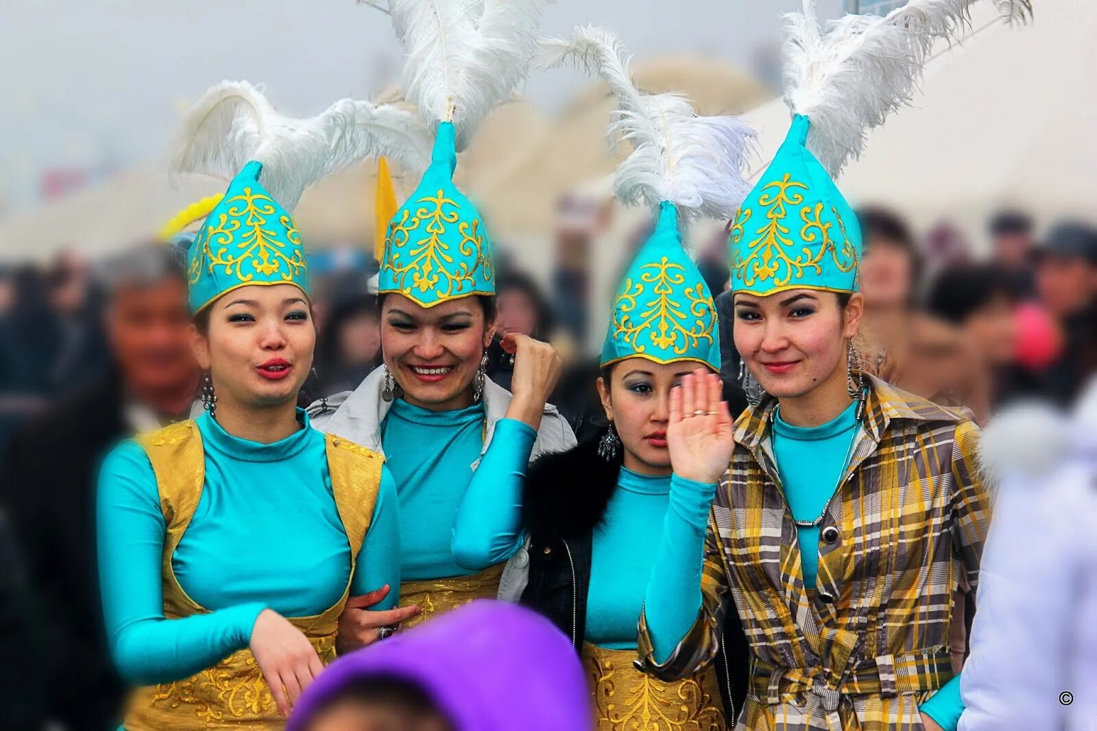 Казахские праздники. Новый год в Казахстане традиции. Наурыз в Казахстане. Наурыз мейрамы в Казахстане.