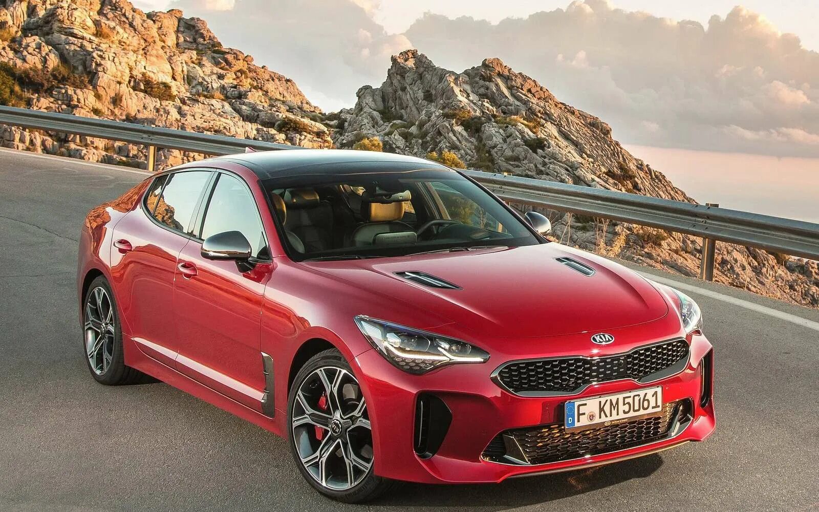 Kia Stinger fastback sedan is a street style icon British GQ British GQ