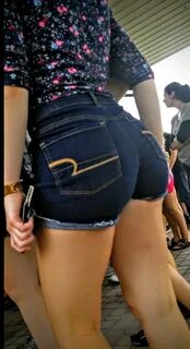 creepshot teen short shorts.