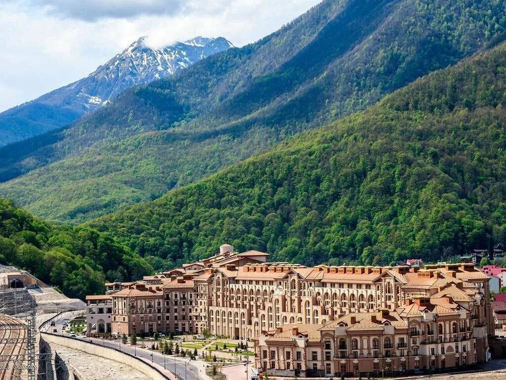 Курорт красная поляна горки город. Горки город сочи. Горки город сочи. Сочи (красная поляна) / sochi (krasnaya polyana) горки город, апарт-отель 1*. Эсто садок красная поляна горки город.