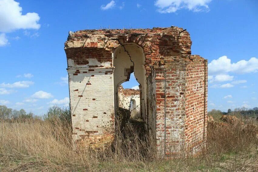 Заброшенные церкви архангельская область. Село никитино ульяновская область. Рп сурское. Село никитино ульяновская область. Погода никитино сурский ульяновская область.