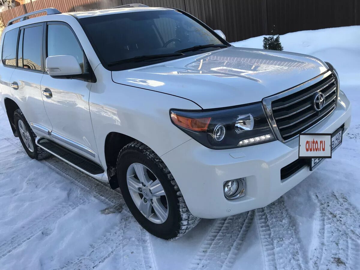 Москва купить тойоту ленд крузер бу. Ленд Крузер 200 2014. Белый Land Cruiser 200 Brownstone. Toyota Land Cruiser 200 Рестайлинг 1 Brownstone. Land Cruiser 200 Рестайлинг 2.