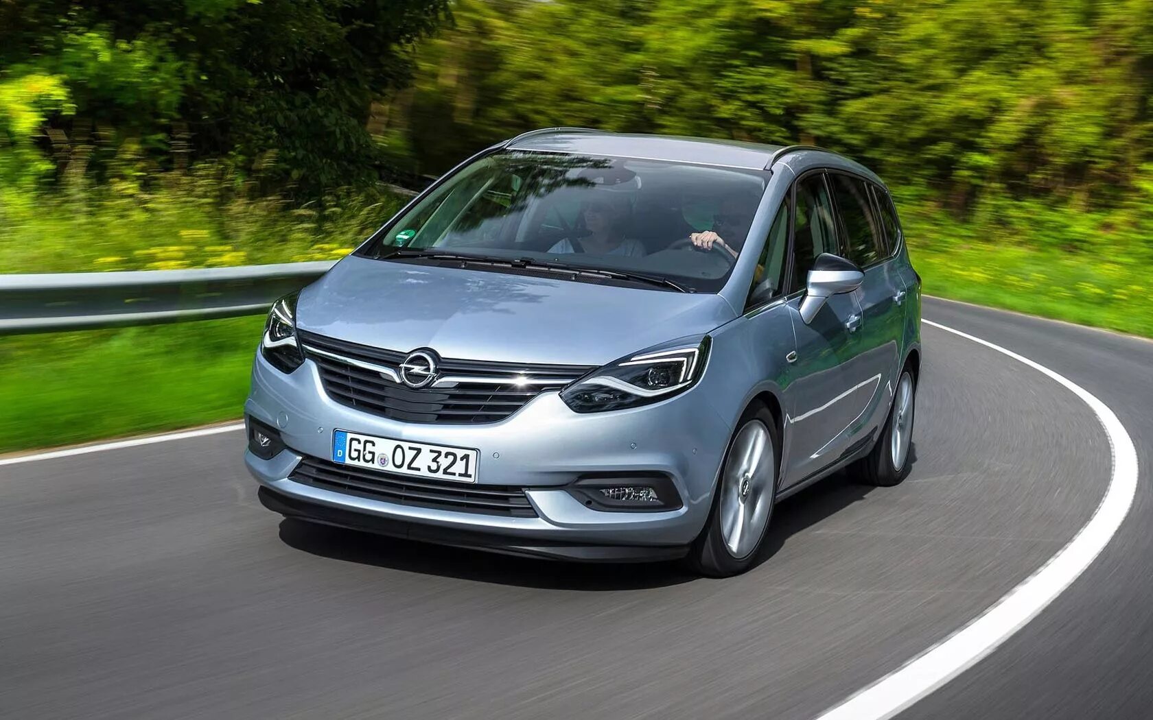 Опель зафира 2020. Опель Зафира 2017. Opel Zafira 2016. Opel Zafira 2020. Новый Опель Зафира 2016.