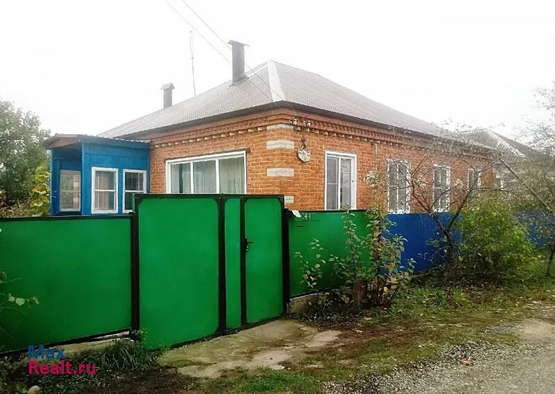 Лабинск недорогие дома. Дом краснодарский край лабинский район. лабинск краснодарский край недвижимость. лабинск частный сектор. лабинск ул победы.