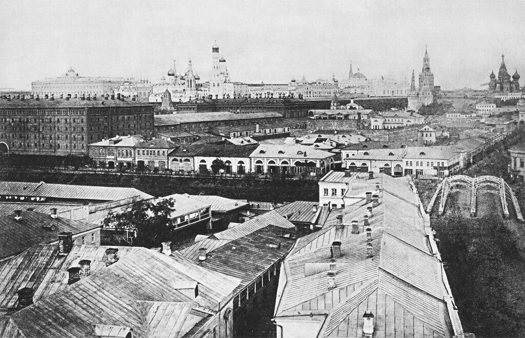 В начале 1870 годов. Кокоревское подворье в Москве 19 век. Замоскворечье 19 век. Москва Замоскворечье 19 век. Москва конца 1860х годов.