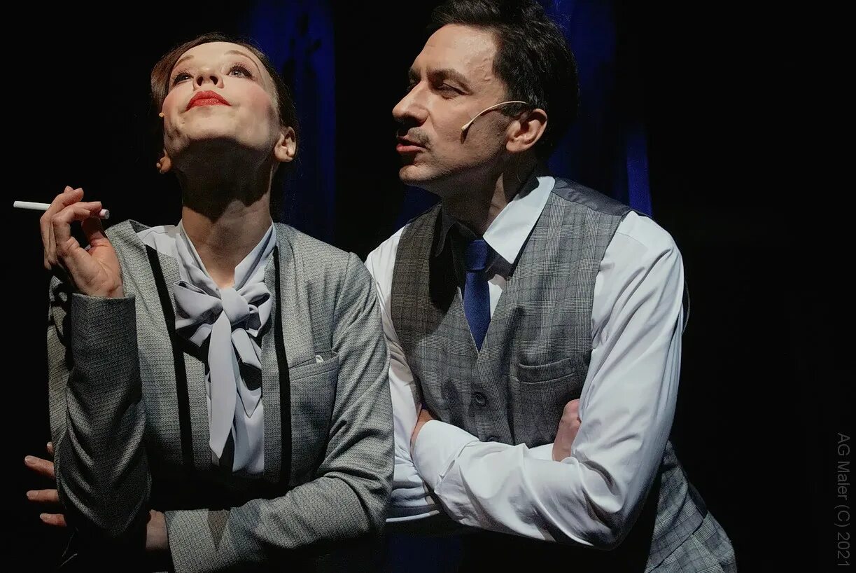 обещание на рассвете театр вахтангова