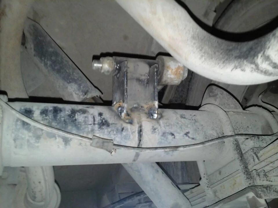 Стабилизатор 31105. Стабилизатор поперечной устойчивости газ 31105. задний стабилизатор волга 31105. стабилизатор газ 31105. задний стабилизатор газ 31105.