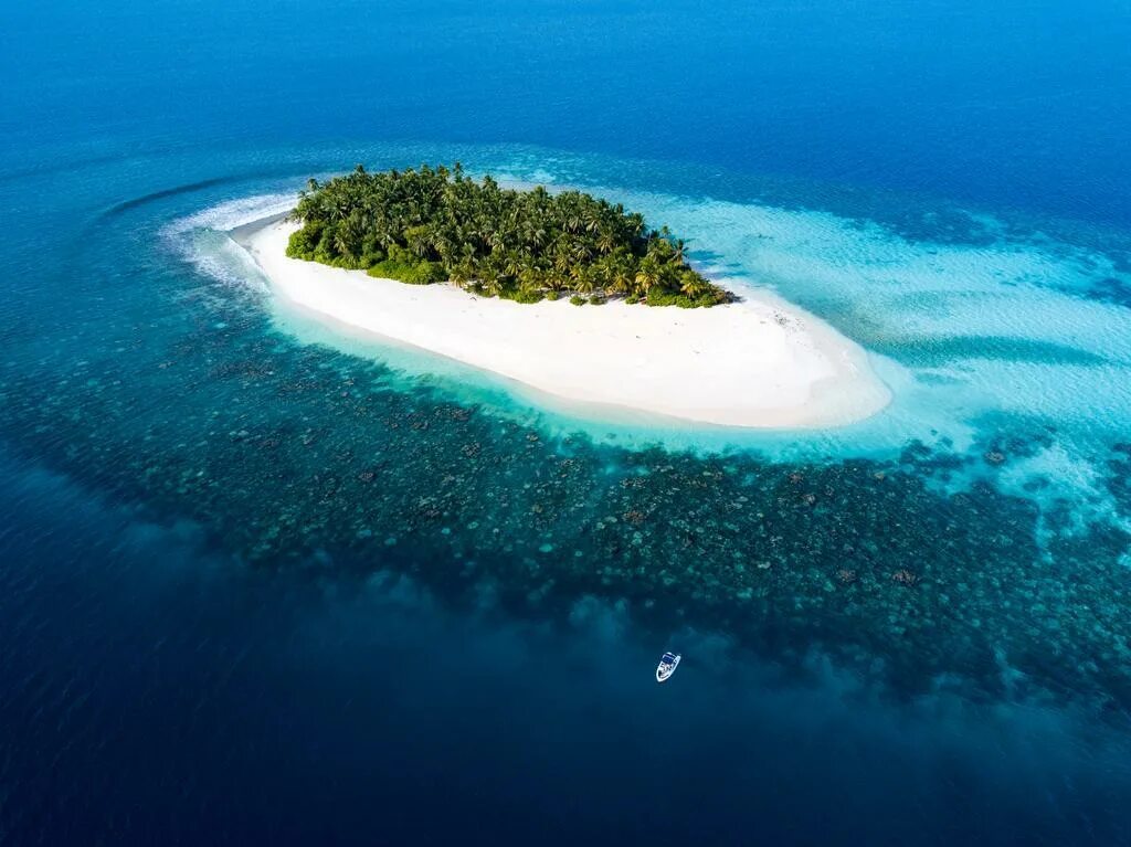 Island setting. Остров Кандима Мальдивы. Kandima Maldives 5*. Мальдивы Кандима рифы. Маршалловы острова вилла.