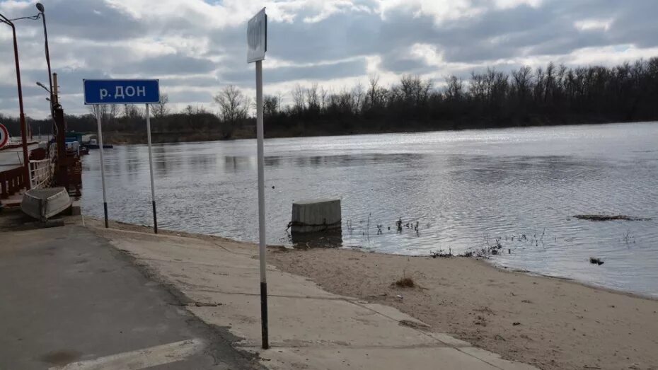 Медное уровень воды. Уровень воды в Дону. Дон сегодня река уровень воды. Вода в Дону поднялась. Ростов уровень воды в Дону.