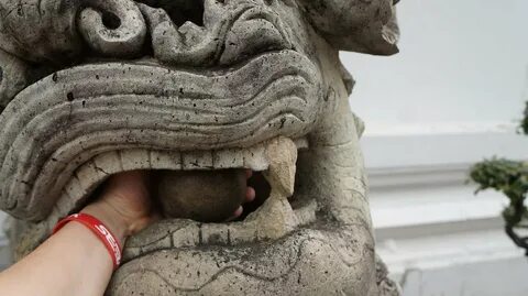 Каменная пасть