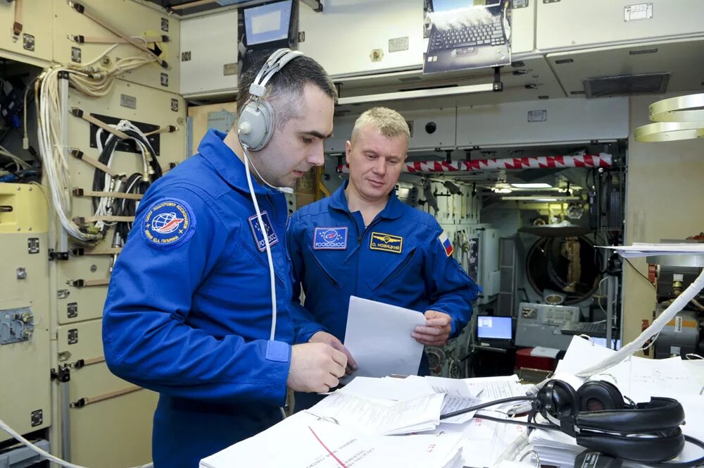 цпк имени гагарина центрифуга. цпк профессионал. крас цпк красноярск. анна кикина и александр сердюк. известия цпк.