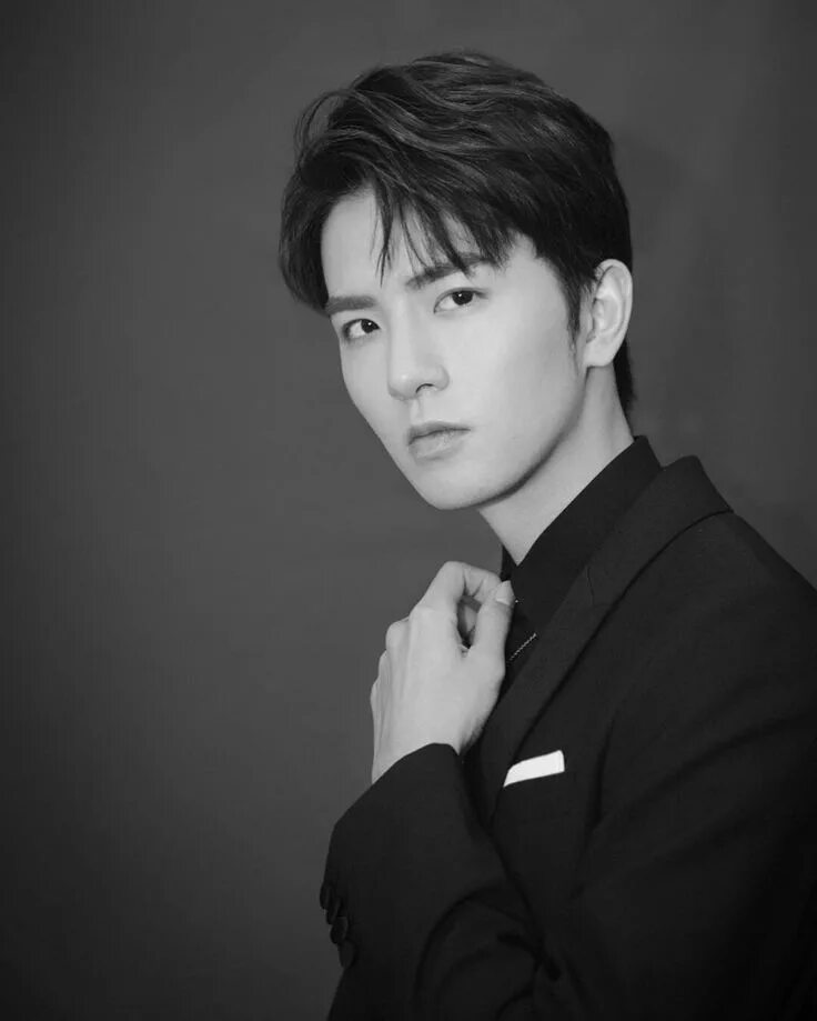 Ван хэ ди. Ву си цзэ (wu xi ze). Си маль. Ло юнь си 2021. Си маль.