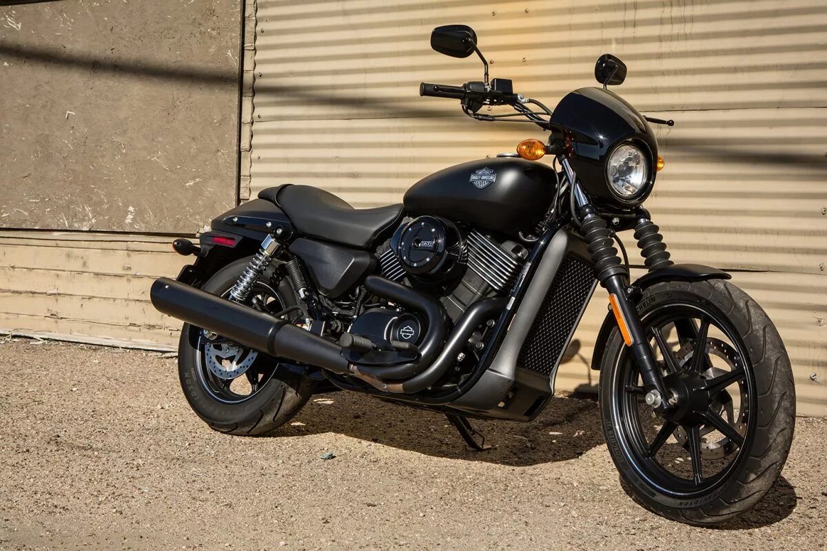 Чоппер 250 кубов харлей девенс. Харлей дэвидсон мотоциклы v-rod. Мотоцикл харлей дэвидсон двухместный. Harley davidson softail custom. Електро глайд 2015.