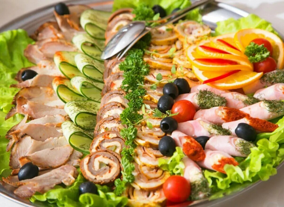 Закуски фото. Холодные закуски. Закуски на праздничный стол. Закускинапраздничныистол. Холодные закуски на праздничный стол.