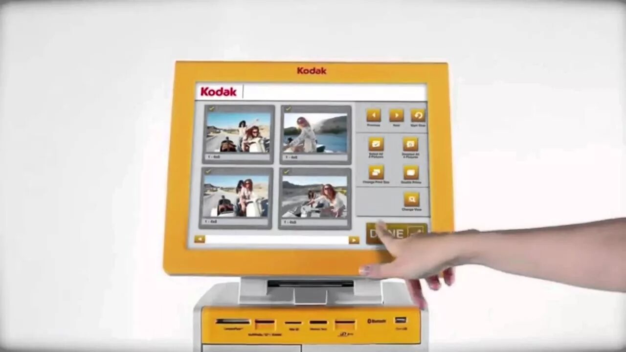 Первый автомат печатает 500 марок за 4. Фотокиоск Кодак. Цифровой киоск Kodak. Кодак экспресс аппарат печати. Kodak автомат для печати.