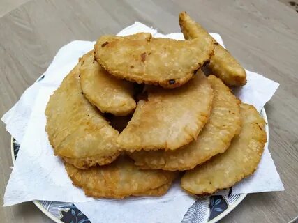 Что приготовить из чебуречного теста