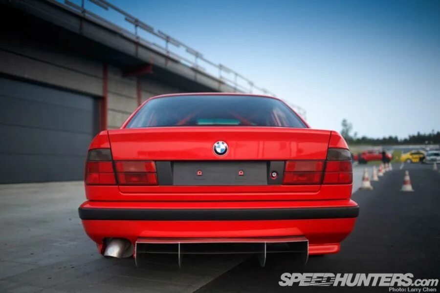 Е34 красная. BMW e34 Red. BMW e34 красная. BMW m5 e34 Red. БМВ м5 е34 красная.