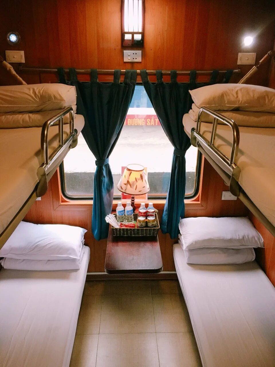 Поезд 030с москва-новороссийск св вагон ткс. Train 30. Поезд 481 москва новороссийск. Train 30. 030с премиум москва новороссийск св.