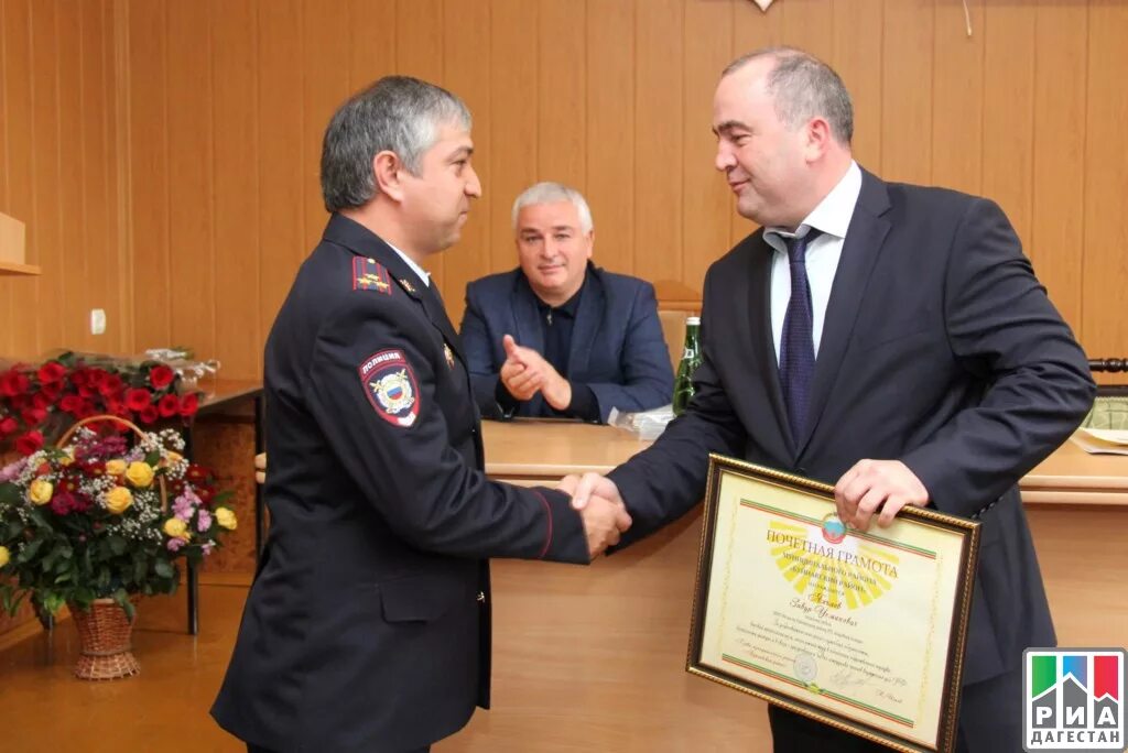 Мустангер мвд дагестан. Омвд по ботлихскому району республики дагестан. Начальник увд махачкалы. Мвд шамильского района дагестана. Начальник говд кизляр.