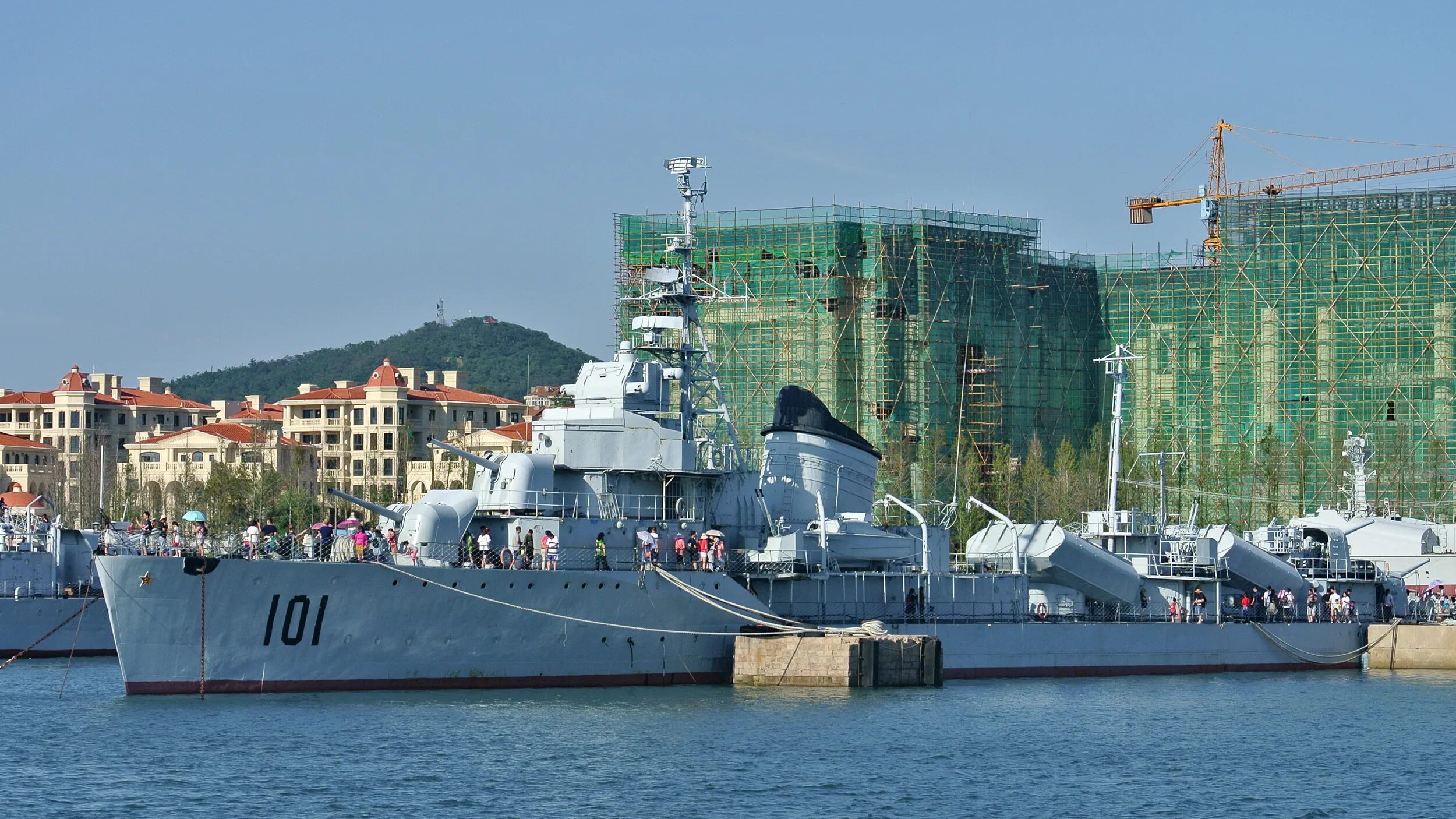 Спасательная операция на корабле. Операция крейсер. Линкор ринаун. Линейные корабли типа «айрон дюк». Линейный крейсер гебен.