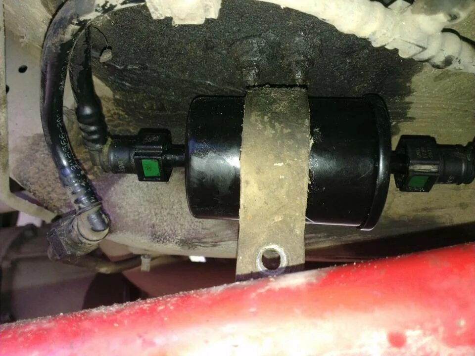 Как поменять топливный фильтр на шевроле нива. Как поменять топливный фильтр на шевроле нива. Как поменять топливный фильтр на шевроле нива. Топливный фильтр нива шевроле 2013г. Фильтр топливный нива 21214.