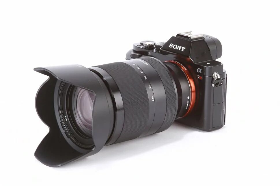 24-240 sony. Объектив сони 24-105. Sony fe 24 240mm. 3 with camera. 3 oss.