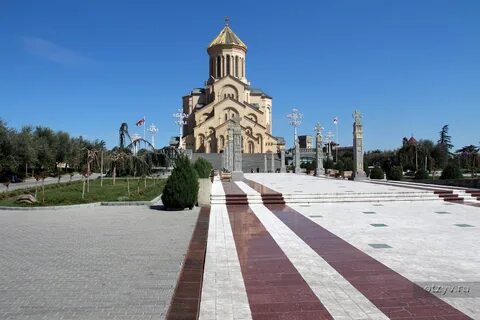 Грузия в апреле