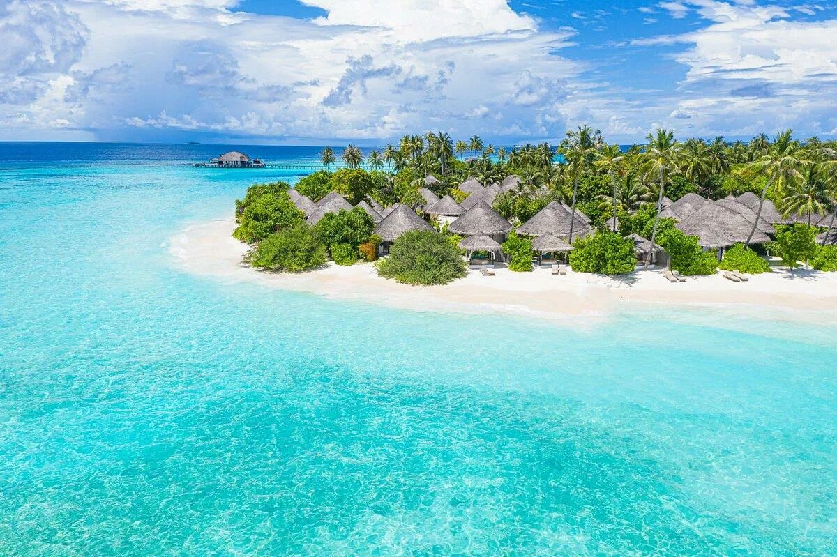 Мальдивы в мае отзывы. Sun Siyam Мальдивы. Iru Fushi Maldives. Sun Siyam Iru Fushi 5*. Sun Siyam Iru Fushi Maldives.