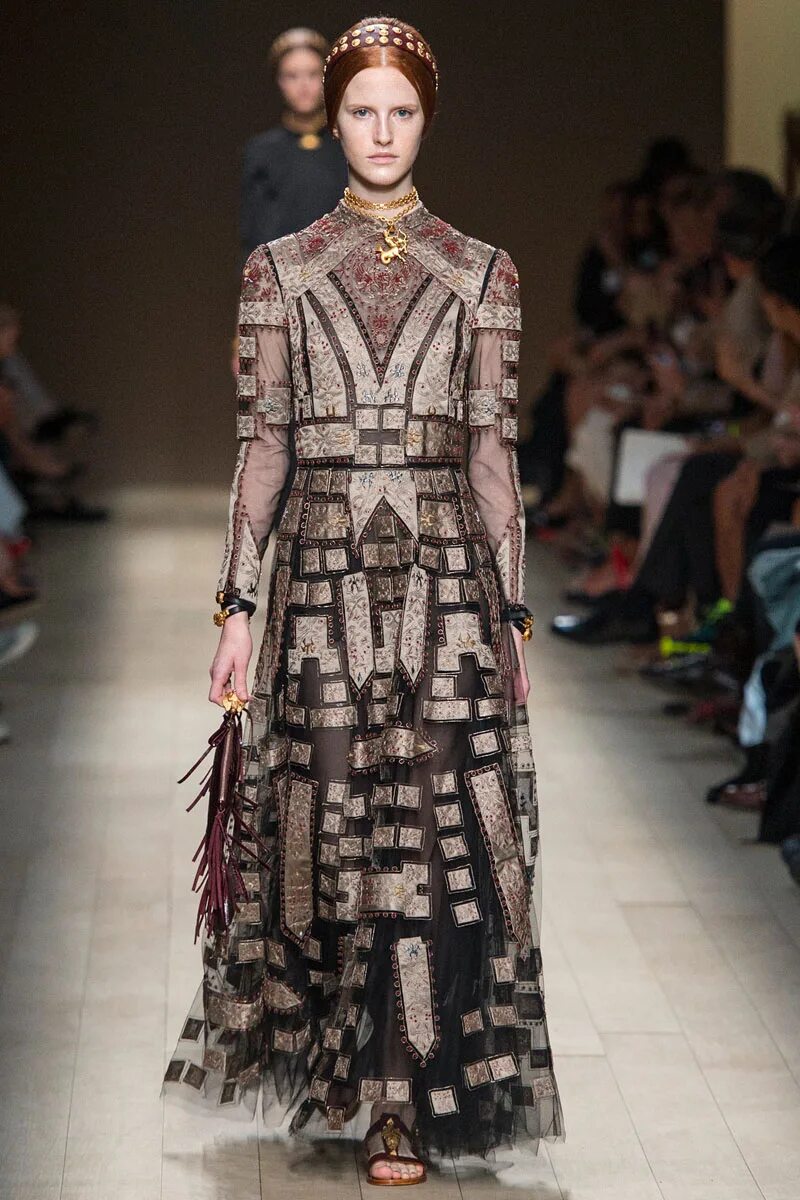 Valentino Spring Summer 2014. Коллекция Valentino 2014. Последняя коллекция Валентино Гаравани. Пьерпаоло Пиччоли Валентино коллекции.