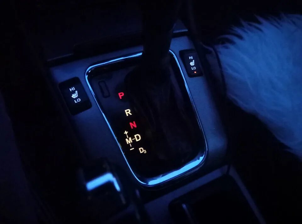 Почему не включается подсветка. Подсветка кнопок Прадо 120 подогрев сидений. Подогрев сидений Хонда Аккорд 7. Лампочка для подогрева сидений Хонда Аккорд 7. Подсветка кнопки подогрева сидений Хонда пилот-2.