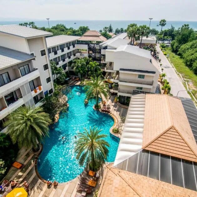 Бриз джомтьен резорт. Sea breeze resort паттайя. sea breeze jomtien resort 3*. бриз кондо в паттайе. карта паттайи джомтьен с отелями.