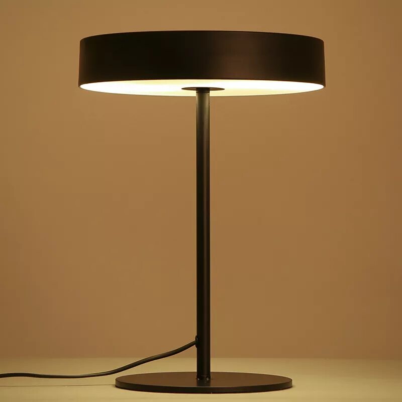 Artpole glanz с1 001008. Настольная лампа gerhort g32052/1t bk bk. Настольная лампа майтони черная. Настольная лампа черная. Flos f7755009.