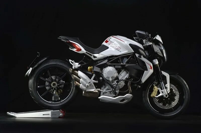 MV Agusta brutale 800 Dragster RR. MV Agusta brutale 800 RR. MV Agusta brutale. Мотоцикл MV Agusta brutale.