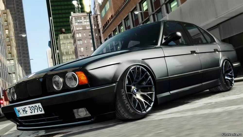 Е34 beamng. БМВ m5 e34. БМВ е34 m5. BMW m5 525 e34. BMW 525 e34.