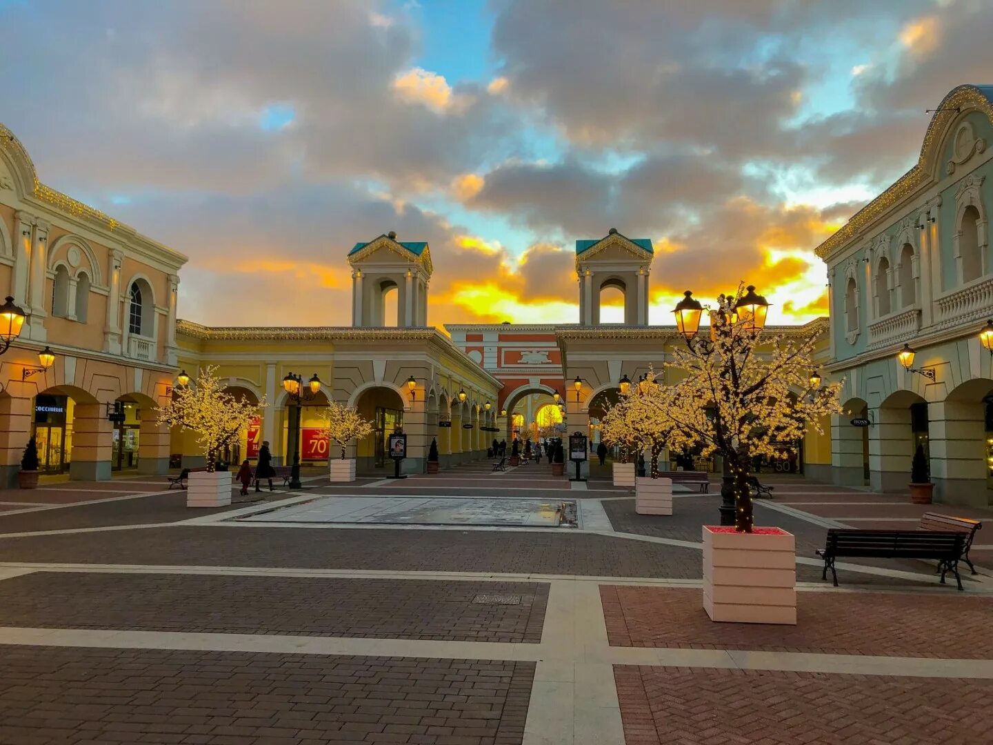 Outlet village магазины